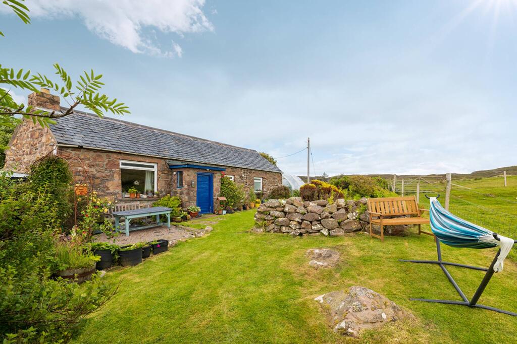 Main image of property: Cnoc Rannoch Reiff, Achiltibuie, Ullapool, IV26 2YS