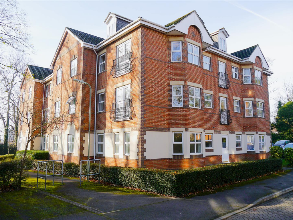 Main image of property: Regent Court, Norn Hill, Basingstoke