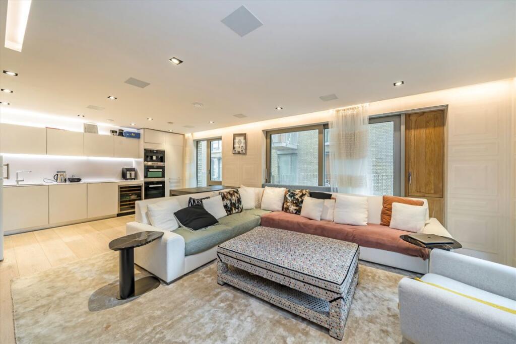 Main image of property: Still Walk, Tower Bridge
