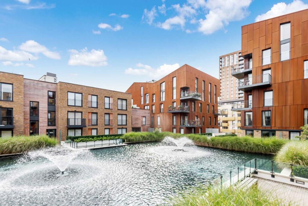 Main image of property: Whiting Way, Marine Wharf