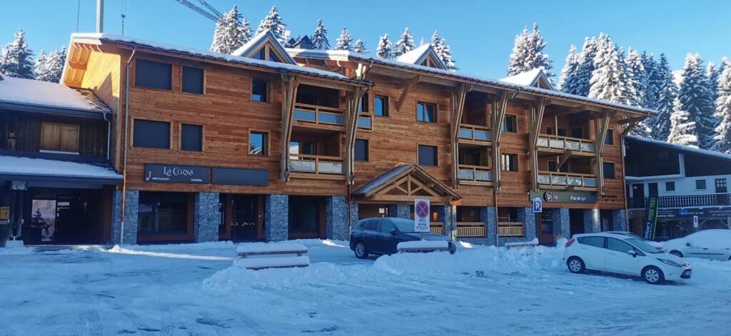 Main image of property: Rhone Alps, Haute-Savoie, Taninges