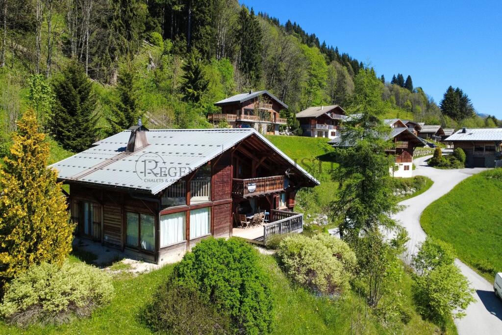 Main image of property: Rhone Alps, Haute-Savoie, Les Gets