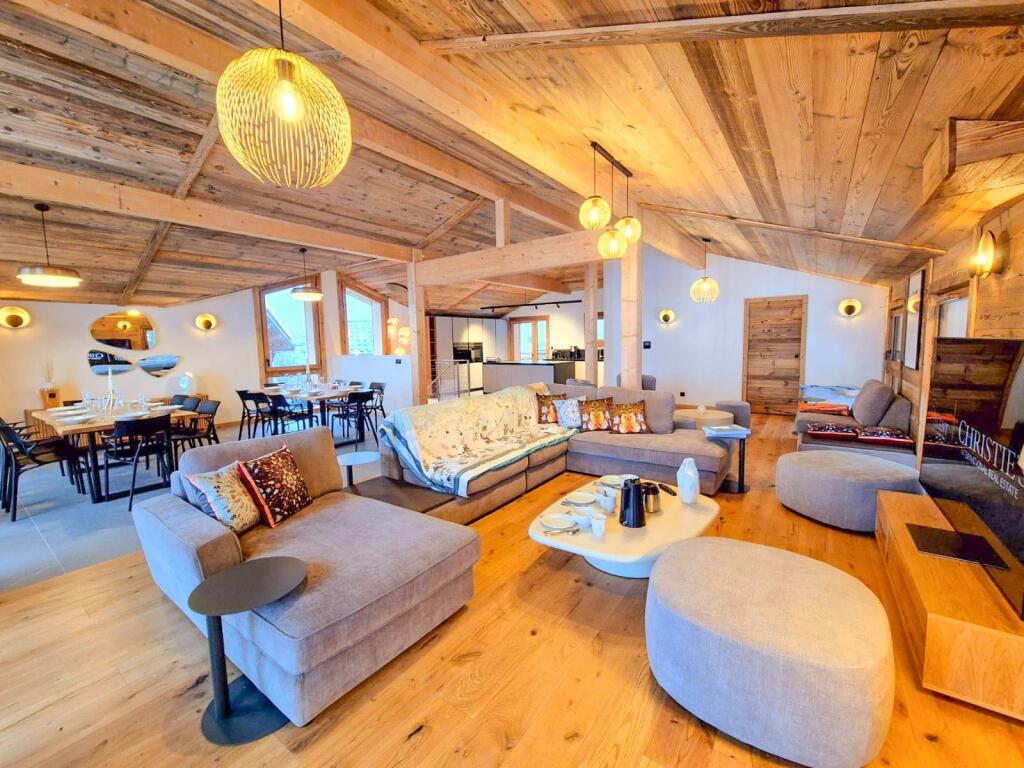 Main image of property: Rhone Alps, Haute-Savoie, Les Gets
