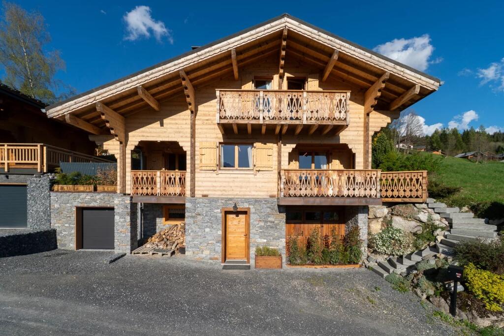 Main image of property: Rhone Alps, Haute-Savoie, Les Gets