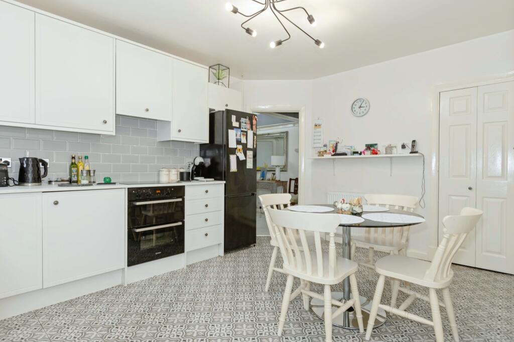 Additional image 22 of Marine Crescent, Goring-by-Sea, Worthing, BN12