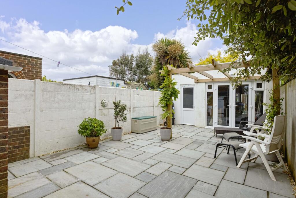 Additional image 3 of Marine Crescent, Goring-by-Sea, Worthing, BN12