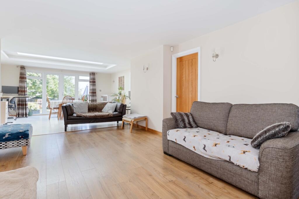 Additional image 16 of Heather Lane, Worthing, BN13