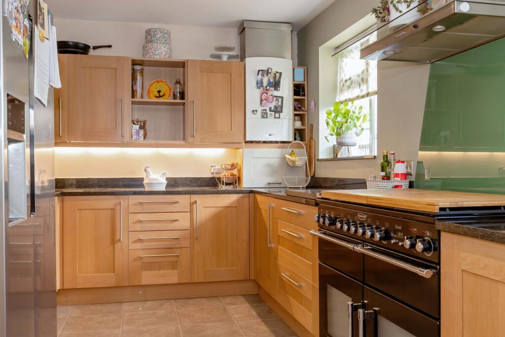 Additional image 29 of Heather Lane, Worthing, BN13