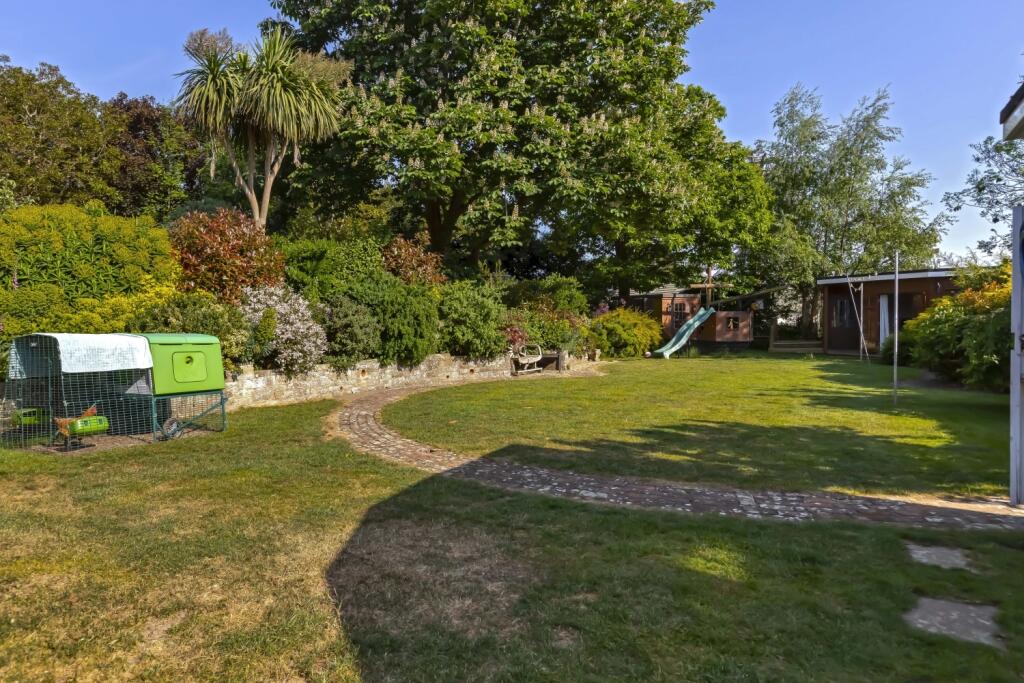 Additional image 2 of Heather Lane, Worthing, BN13