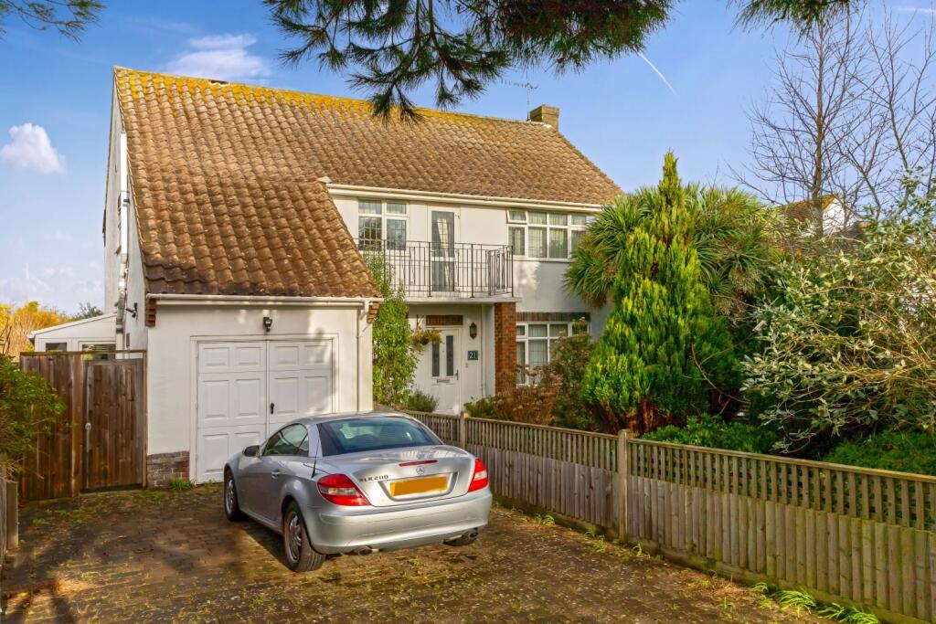 Main image of property: Oval Waye, Ferring, Worthing, BN12