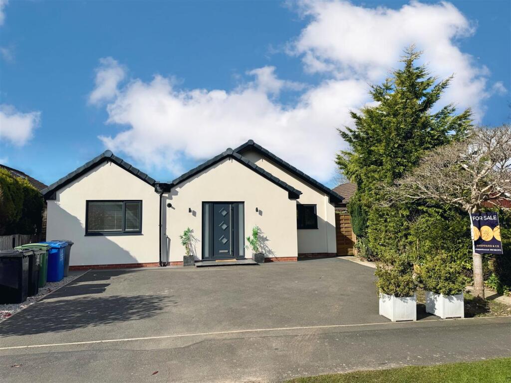 Main image of property: Melrose Crescent, Hale