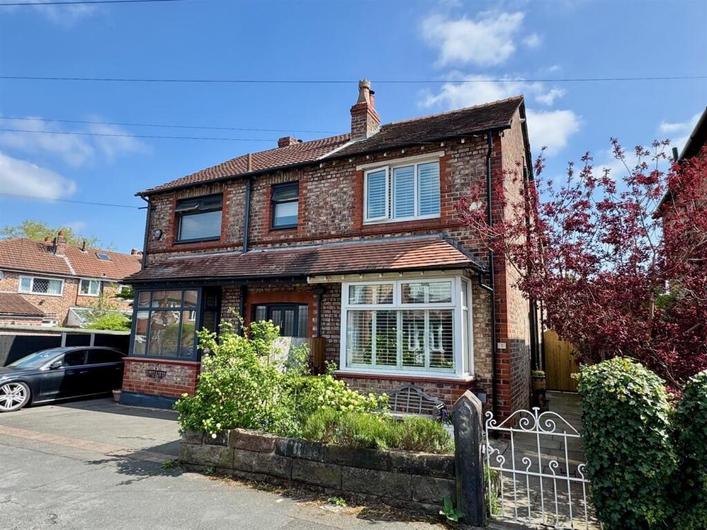 Main image of property: Cleveland Road, Hale
