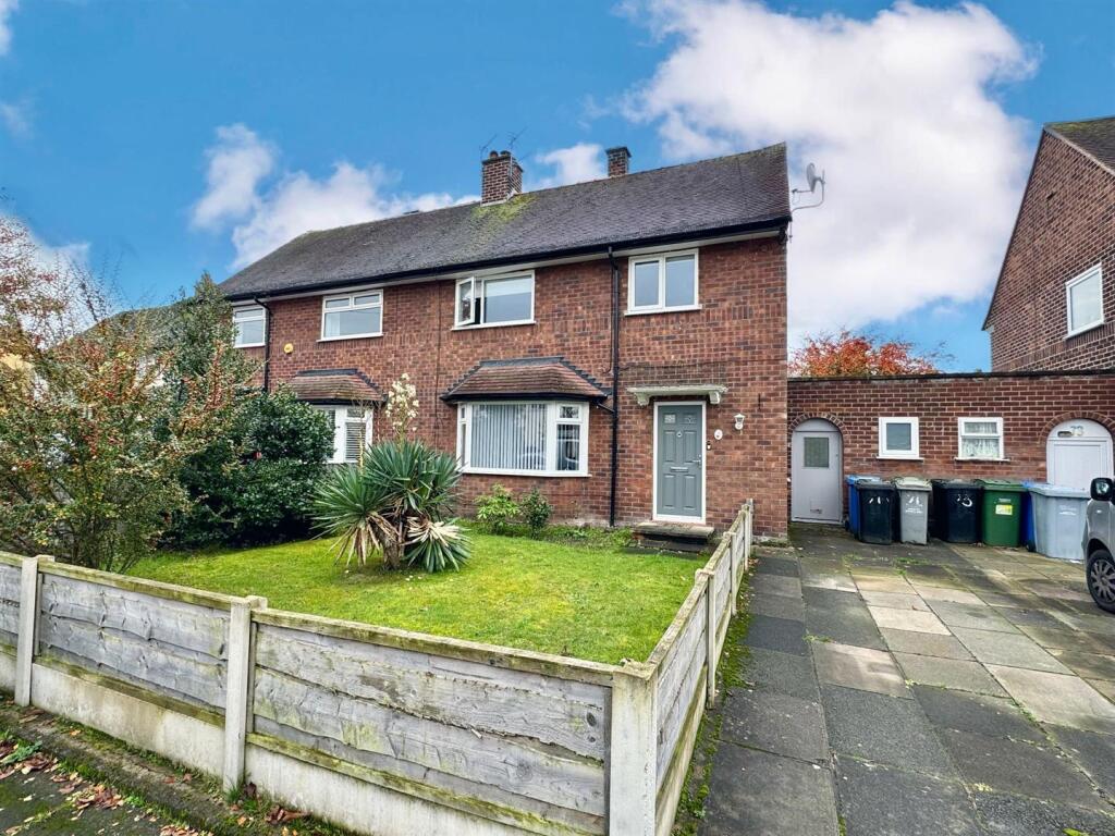 Main image of property: The Mount, Hale Barns, Altrincham