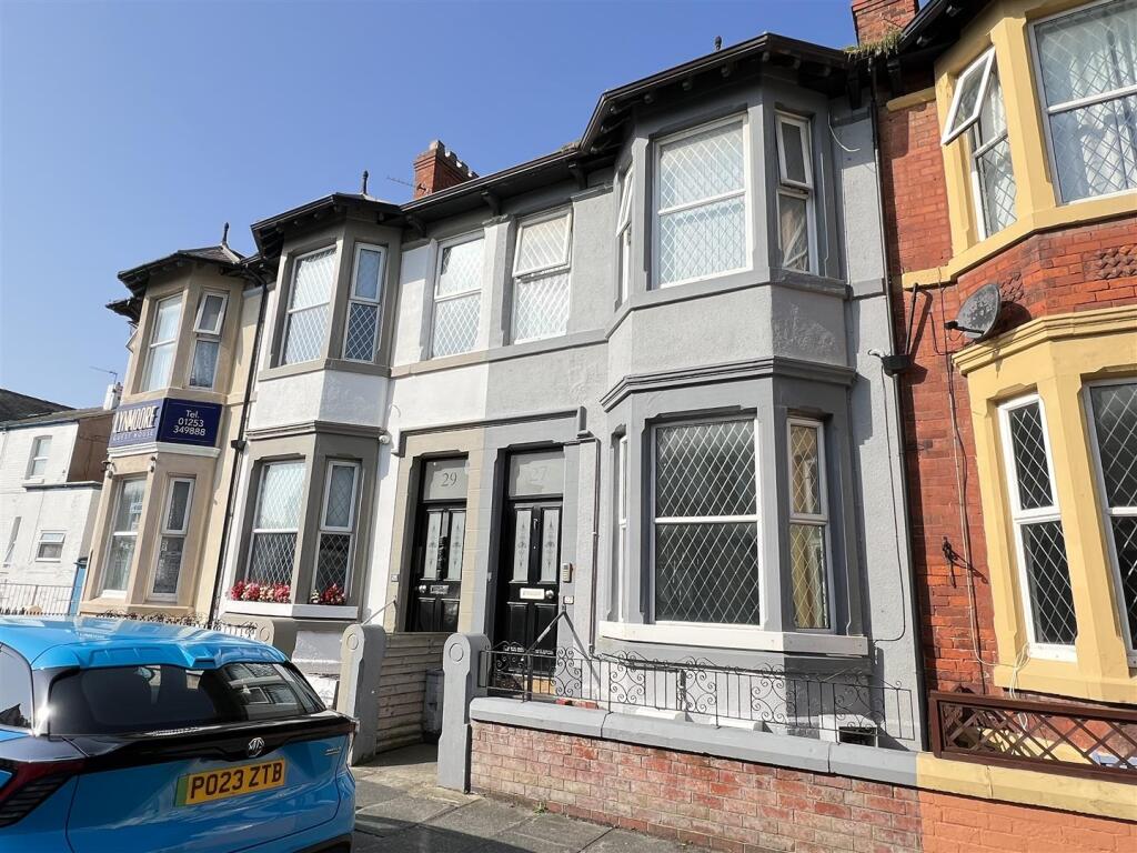 Main image of property: 27 Moore Street, Blackpool