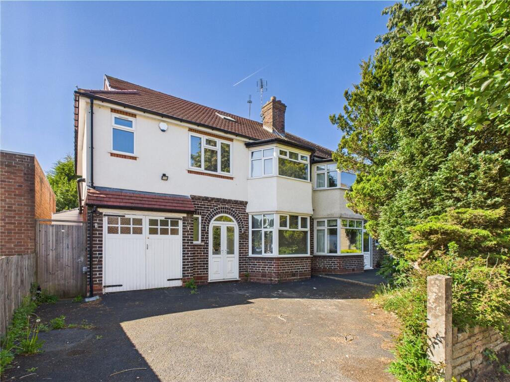 Main image of property: Stanway Road, Shirley, Solihull, West Midlands, B90
