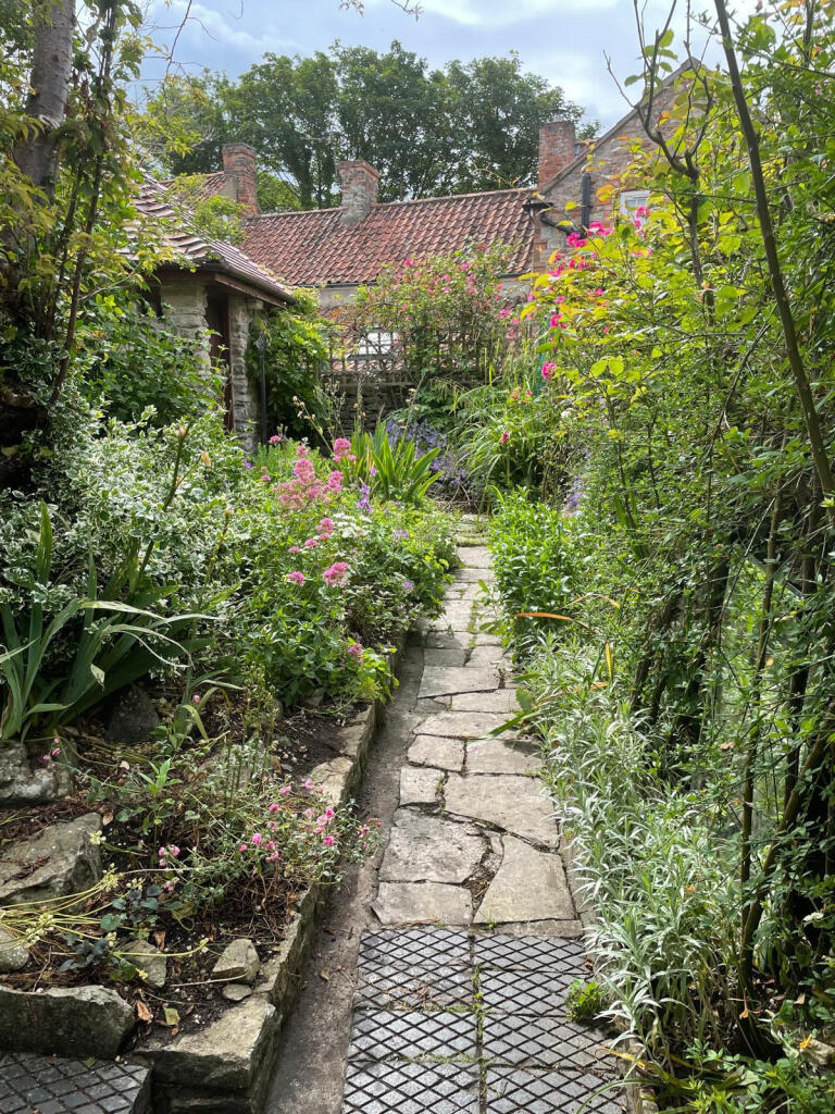 Additional image 15 of 19 Southover, Wells, Somerset, BA5 1UG