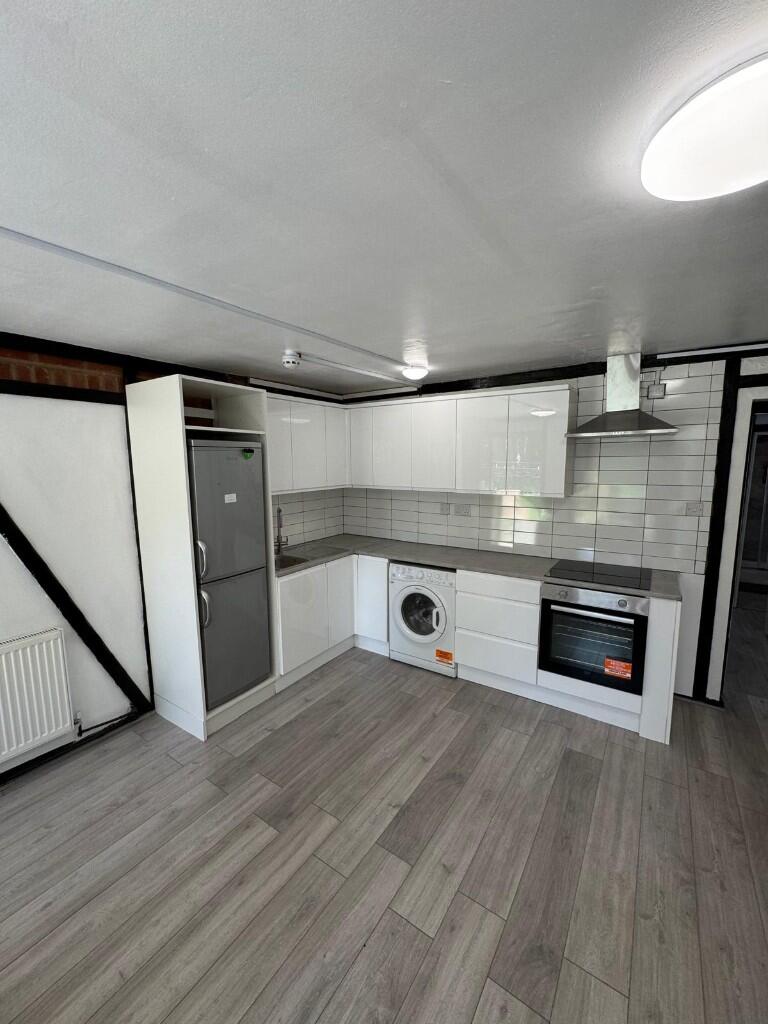 Main image of property: Stamford Hill, London, N16