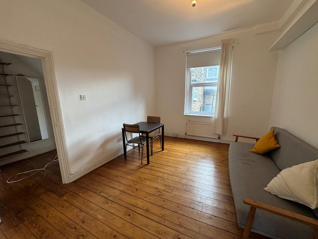 Main image of property: Bately Place, London, N16
