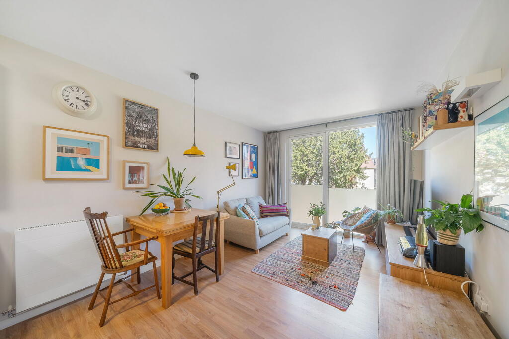 Main image of property: Mountearl Gardens, Streatham, SW16