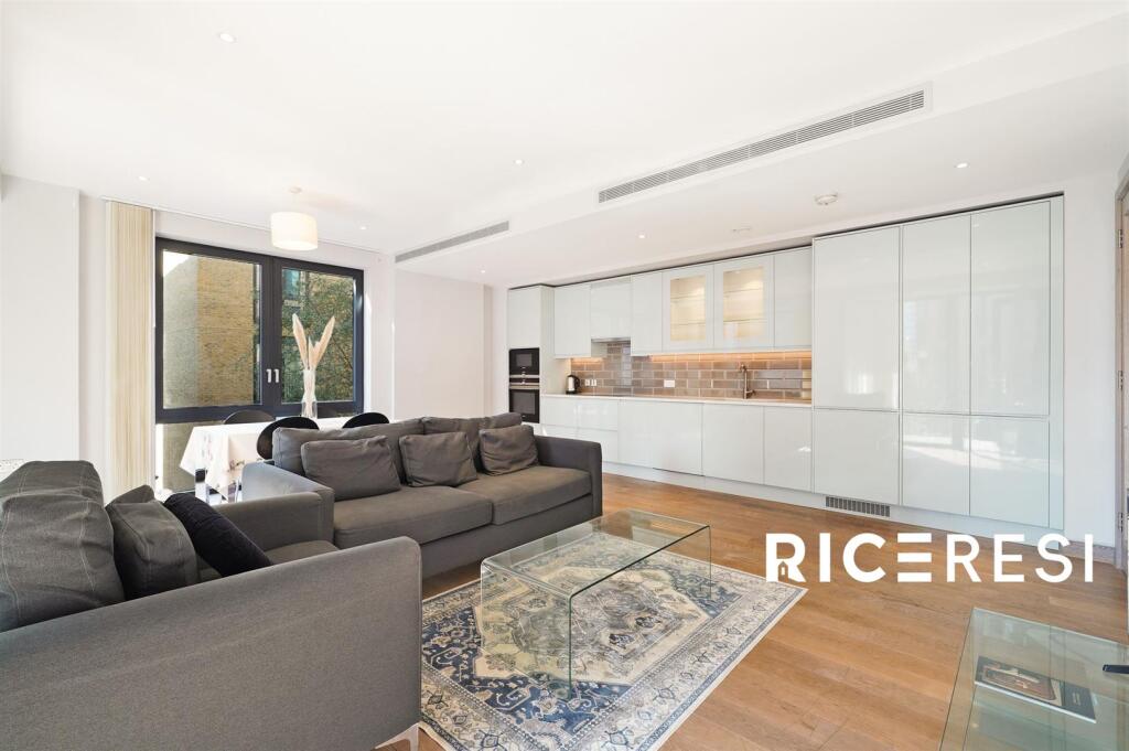 Main image of property: Drapers Yard, London
