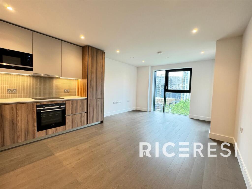 Main image of property: Hewson Way, London