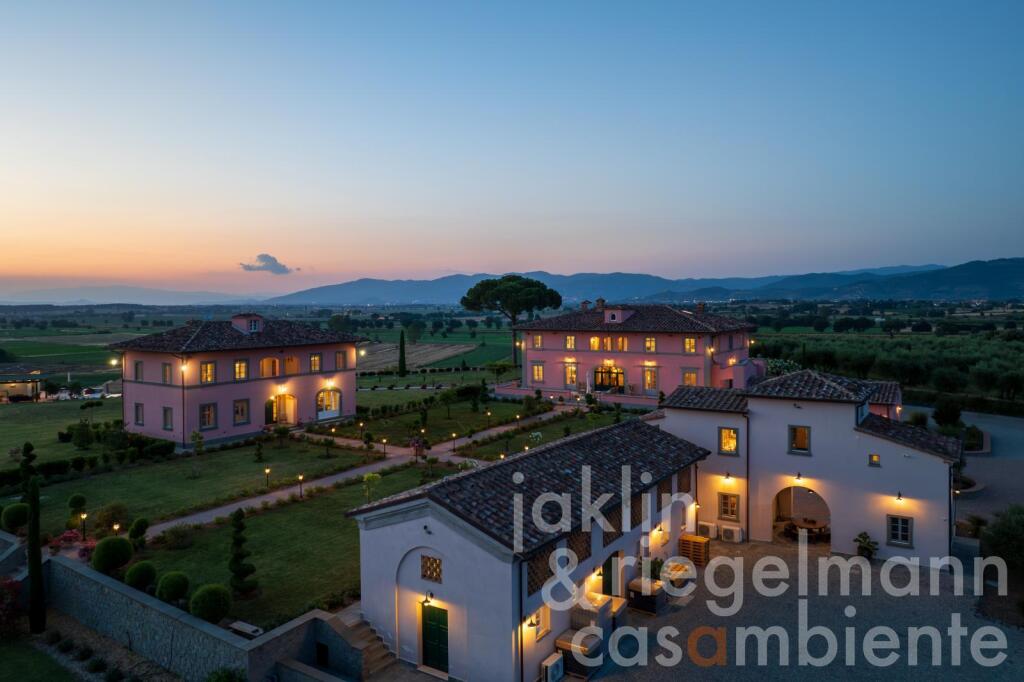Main image of property: Tuscany, Arezzo, Cortona