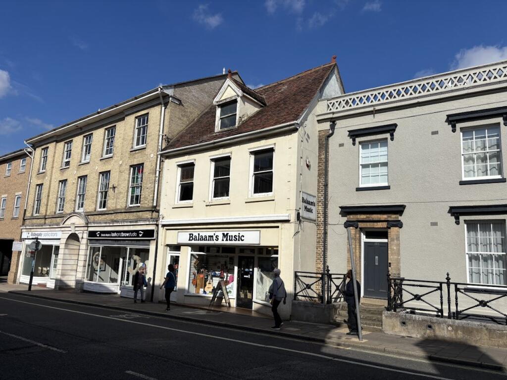 Main image of property: 103 Risbygate Street, Bury St. Edmunds, IP33 3AA