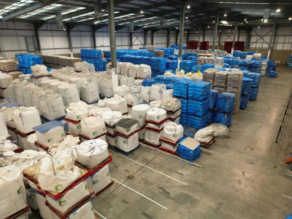 GRANTA_069 Large.JPG