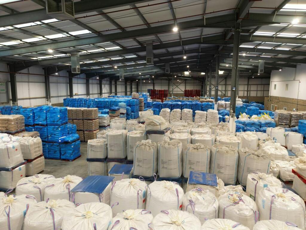 GRANTA_070 Large.JPG