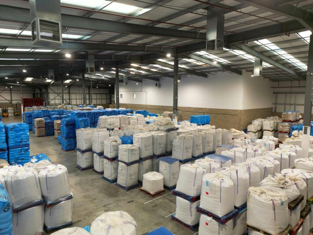 GRANTA_077 Large.JPG