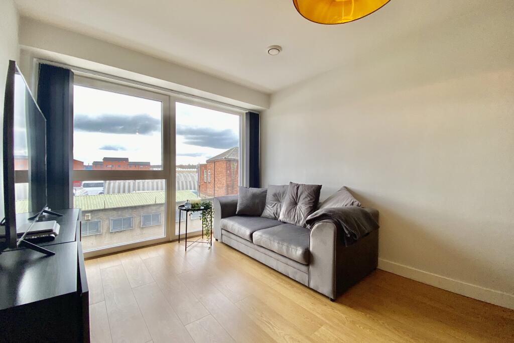 Main image of property: Victoria Riverside, Hunslet Road, Leeds, West Yorkshire, LS10