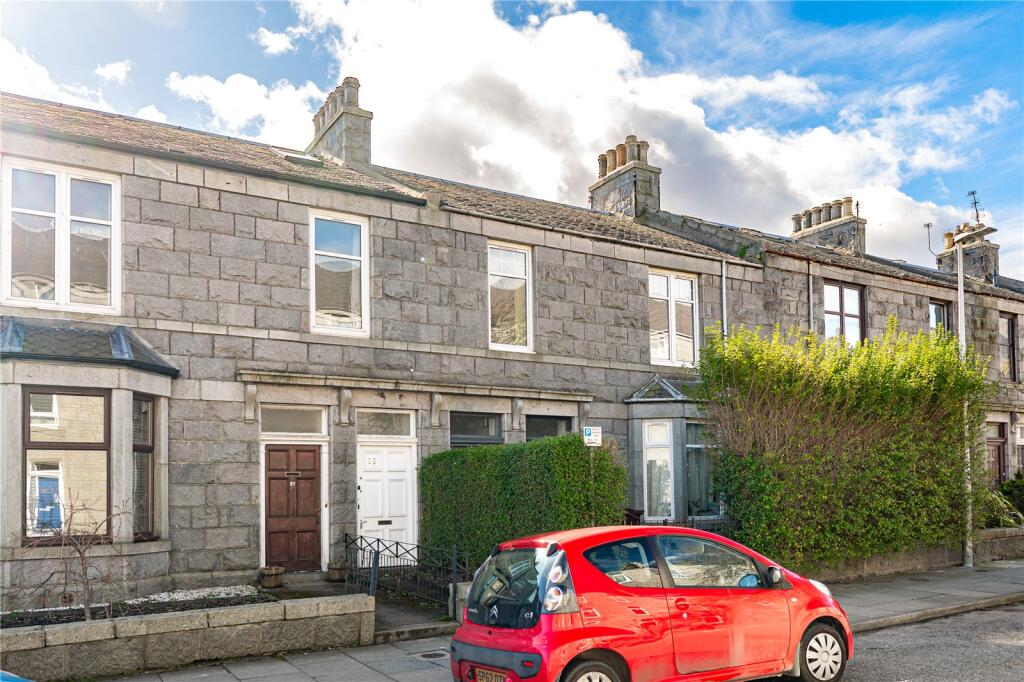 Main image of property: 31 Orchard Street, Aberdeen, AB24 3DA