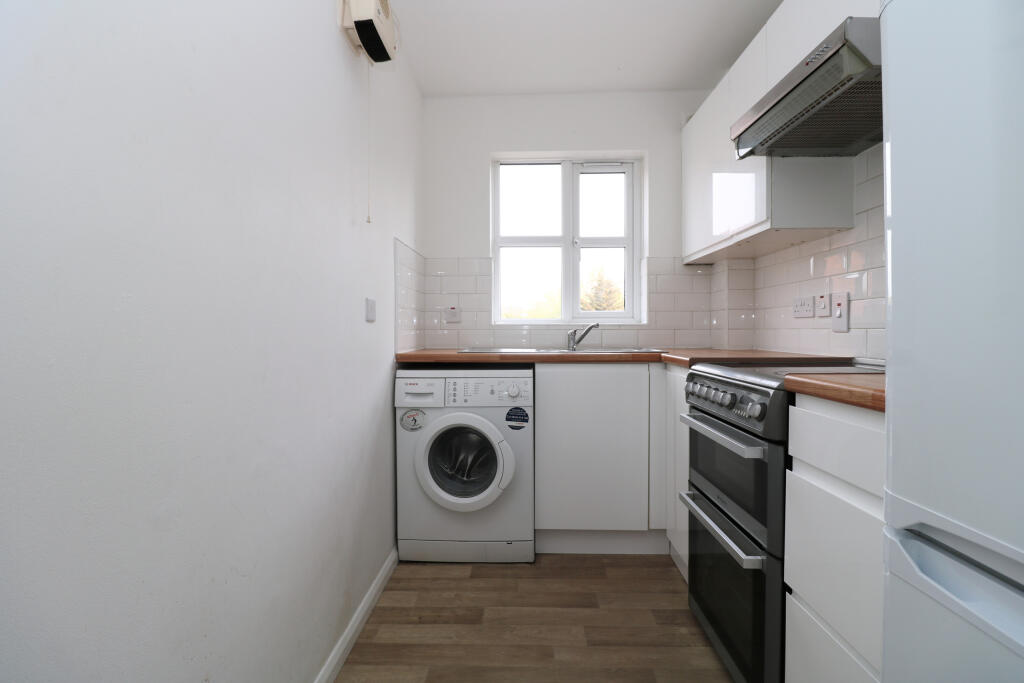 Main image of property: Clifford Road, Chafford Hundred, Essex