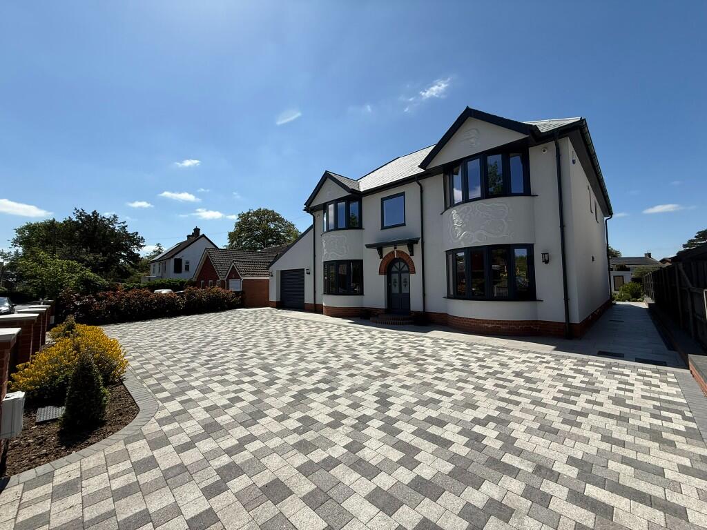 Main image of property: Louies Lane, Diss, Norfolk, IP22 4LR
