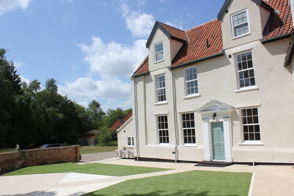 Main image of property: Old Becclesgate, Dereham, NR19
