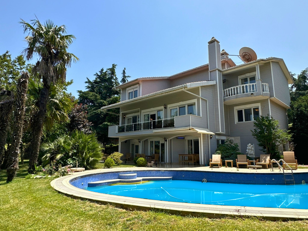 Main image of property: Büyükçekmece, Büyükçekmece, Istanbul