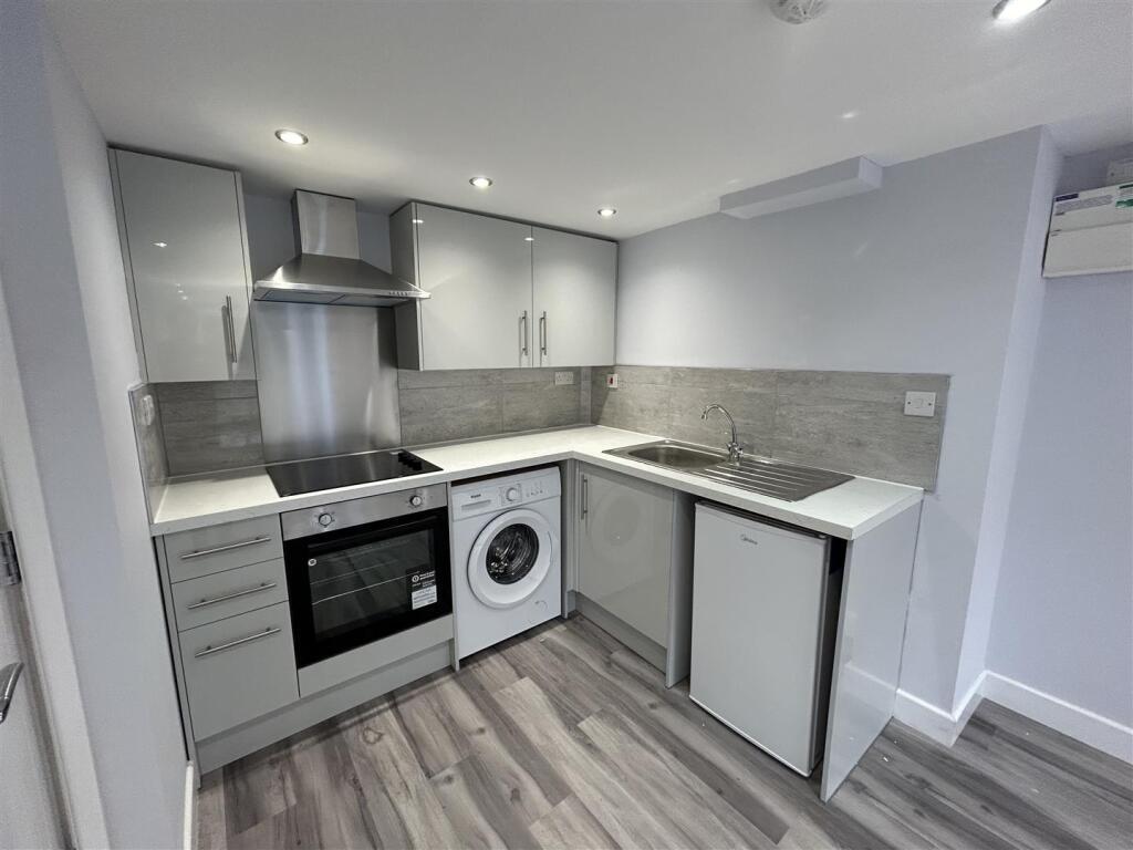 Main image of property: London, SW20