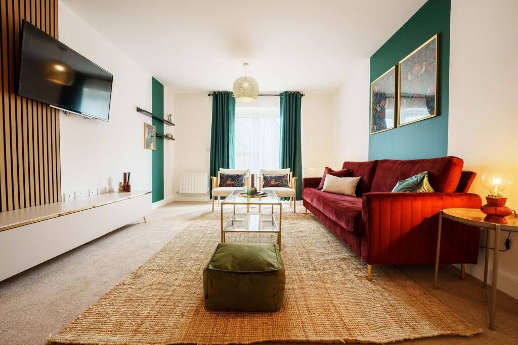 Main image of property: Clarence Ave SW4