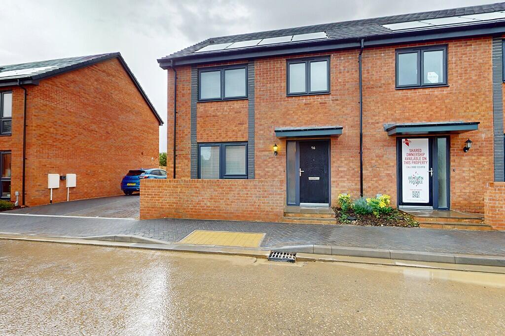 Main image of property: Queensway,
Grantham,
NG31 9RW
