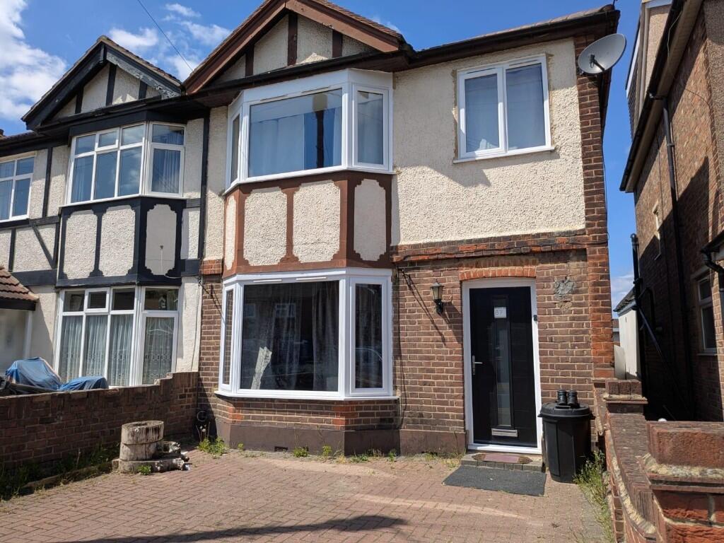 Main image of property: Stanley Road North, Rainham, RM13 8BA