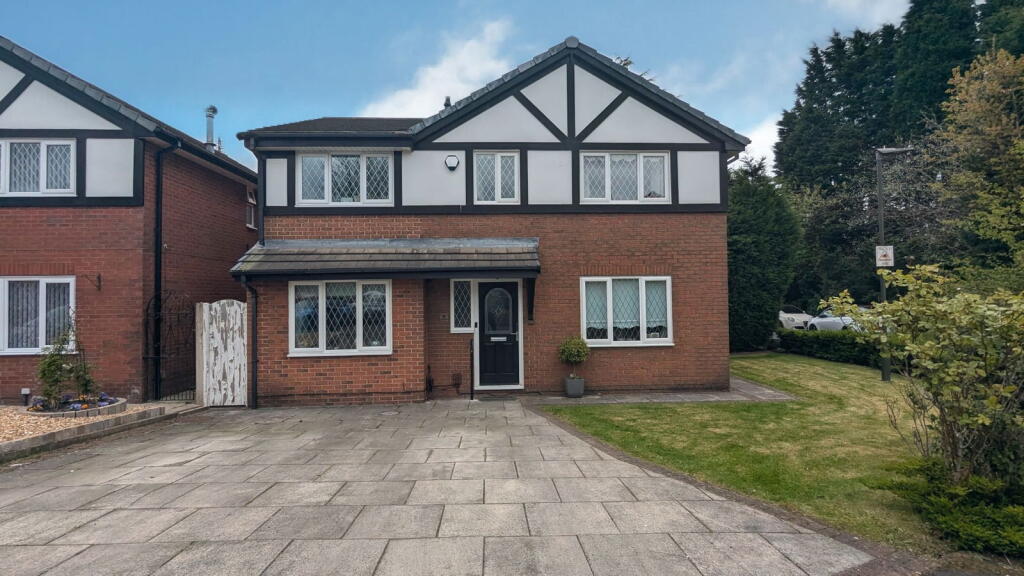 Main image of property: Sallowfields, Wigan, WN5 8UT