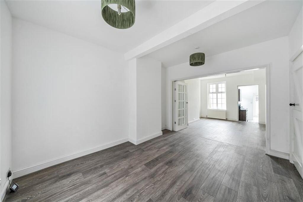 Main image of property: Cliffe Road, CR2