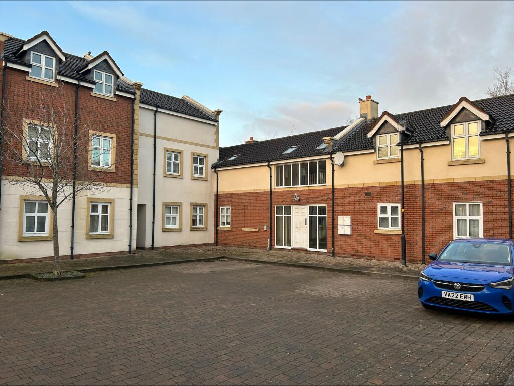 Main image of property: Elgar Close, Swindon, SN25
