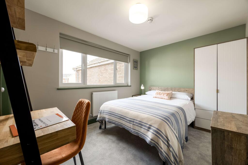 Main image of property: Warburg Crescent