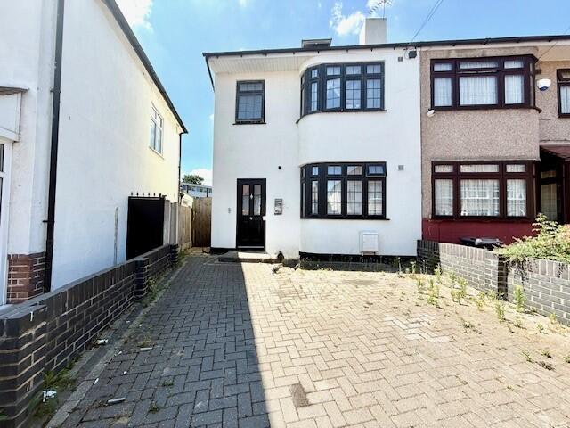Main image of property: Ascot Road, Ilford, IG6