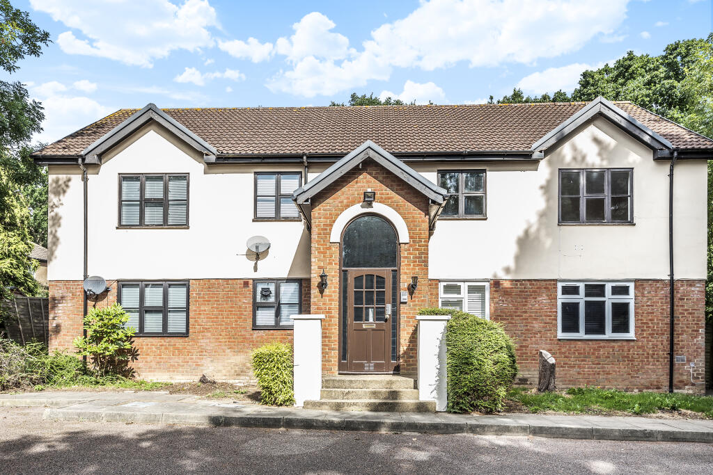 Main image of property: Barncroft Road, Loughton, IG10