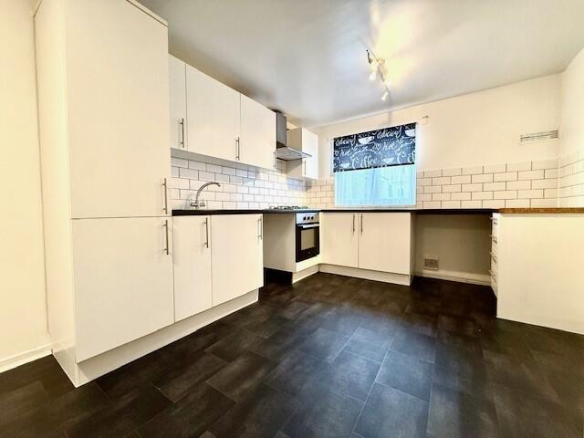Main image of property: Limes Avenue, Chigwell, IG7