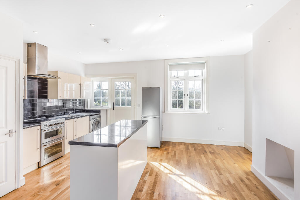 Main image of property: Sergeants Green Lane, EN9