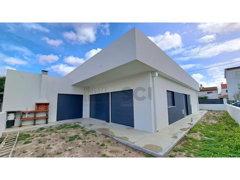 Main image of property: Setúbal, Seixal