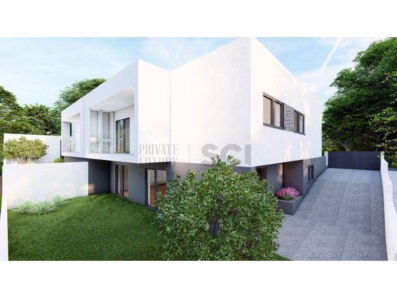 Main image of property: Setúbal, Almada
